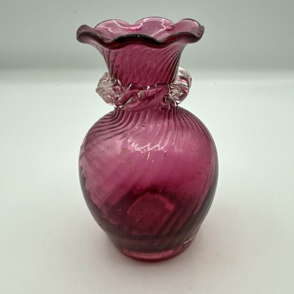 VTG.‎ Cranberry Glass Vase Pilgrim 4.5” Bedford Ruffled Top Applied Glass Collar - Picture 8 of 8